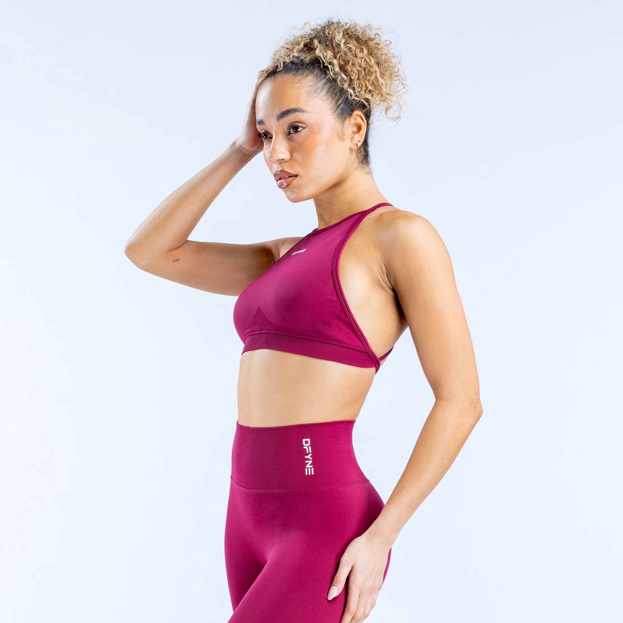 Dynamic High Neck Backless Sports Bra - Image 3