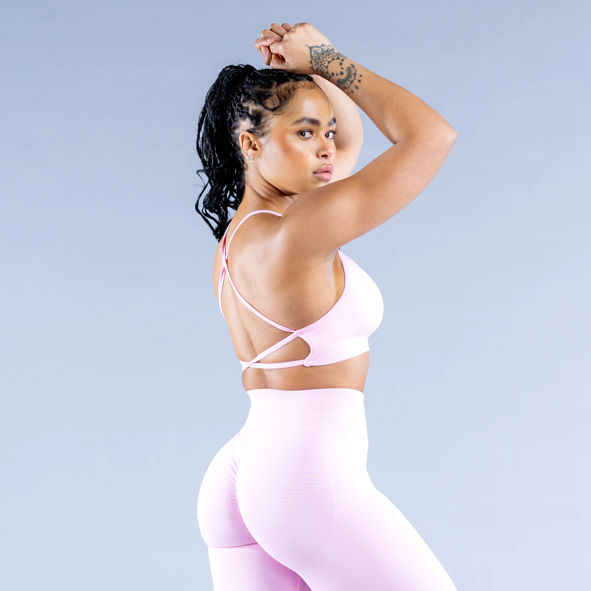 Dynamic Backless Sports Bra - Image 4