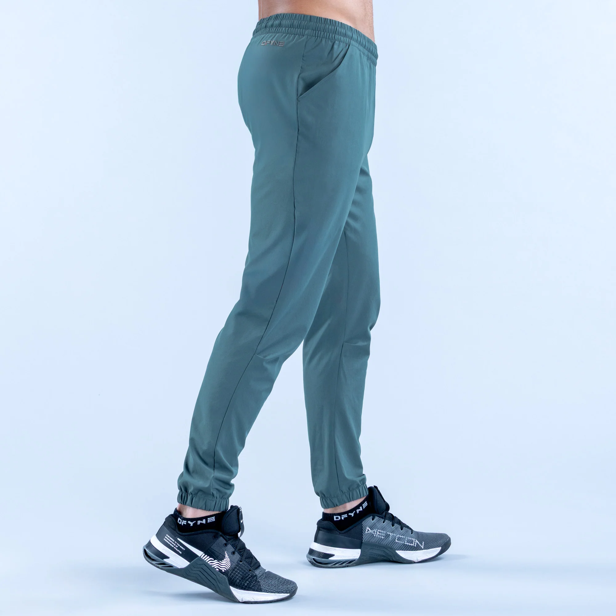 Unbound Training Jogger - Image 3